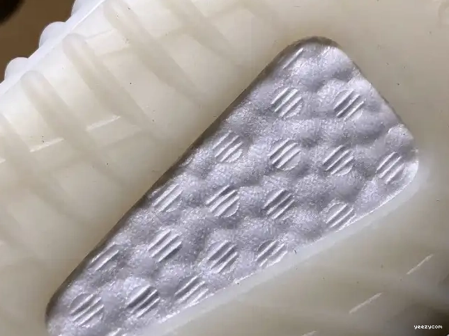 Adidas V2 Yeezy CP9366 Cream 350 Boost White 0624
